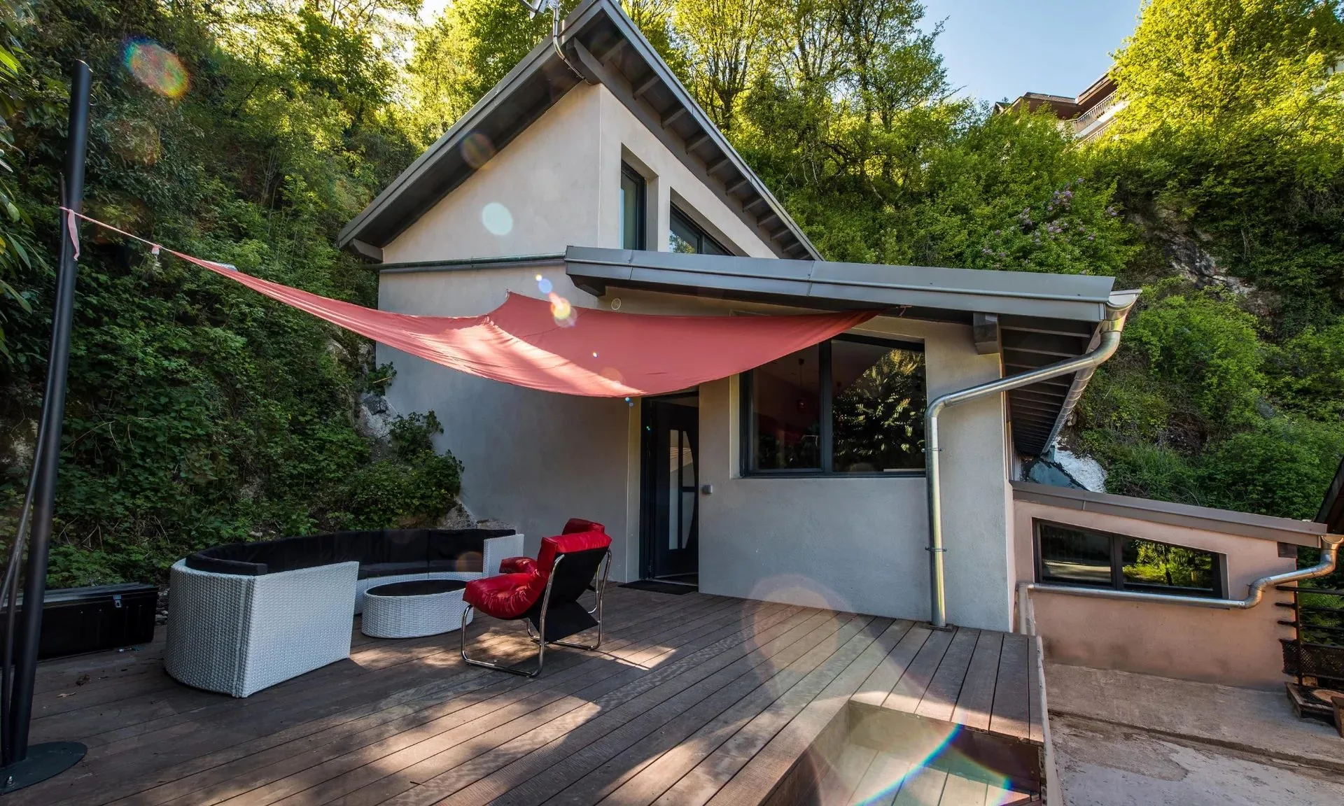 Maison sur rocher, vue 1 — Songe d'un soir