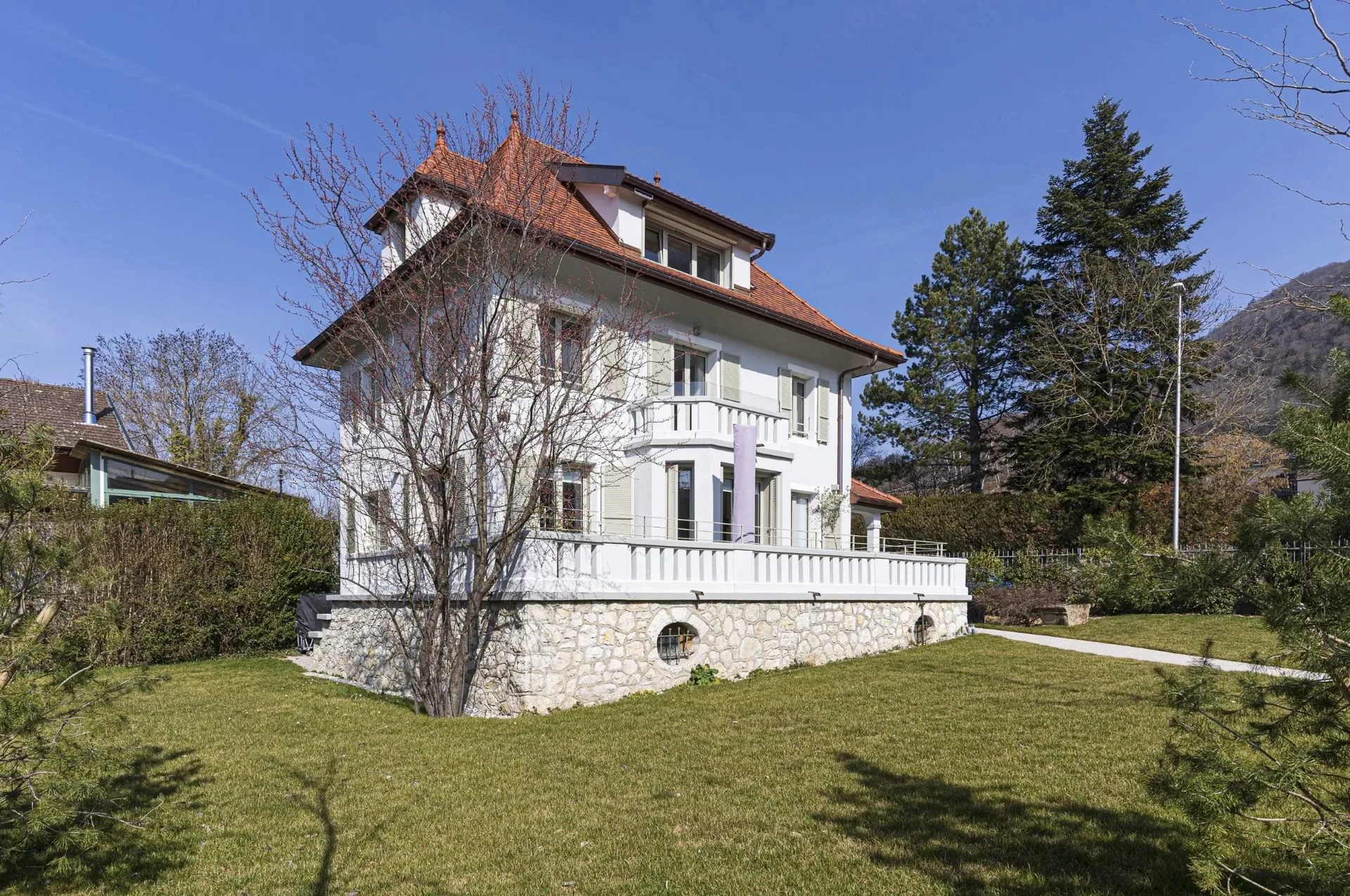 Rénovation d'une maison, vue 1 — Rêverie Radieuse