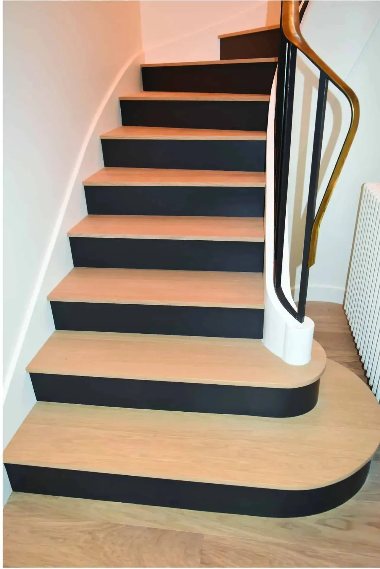 Escalier, vue 2 — Escaliers