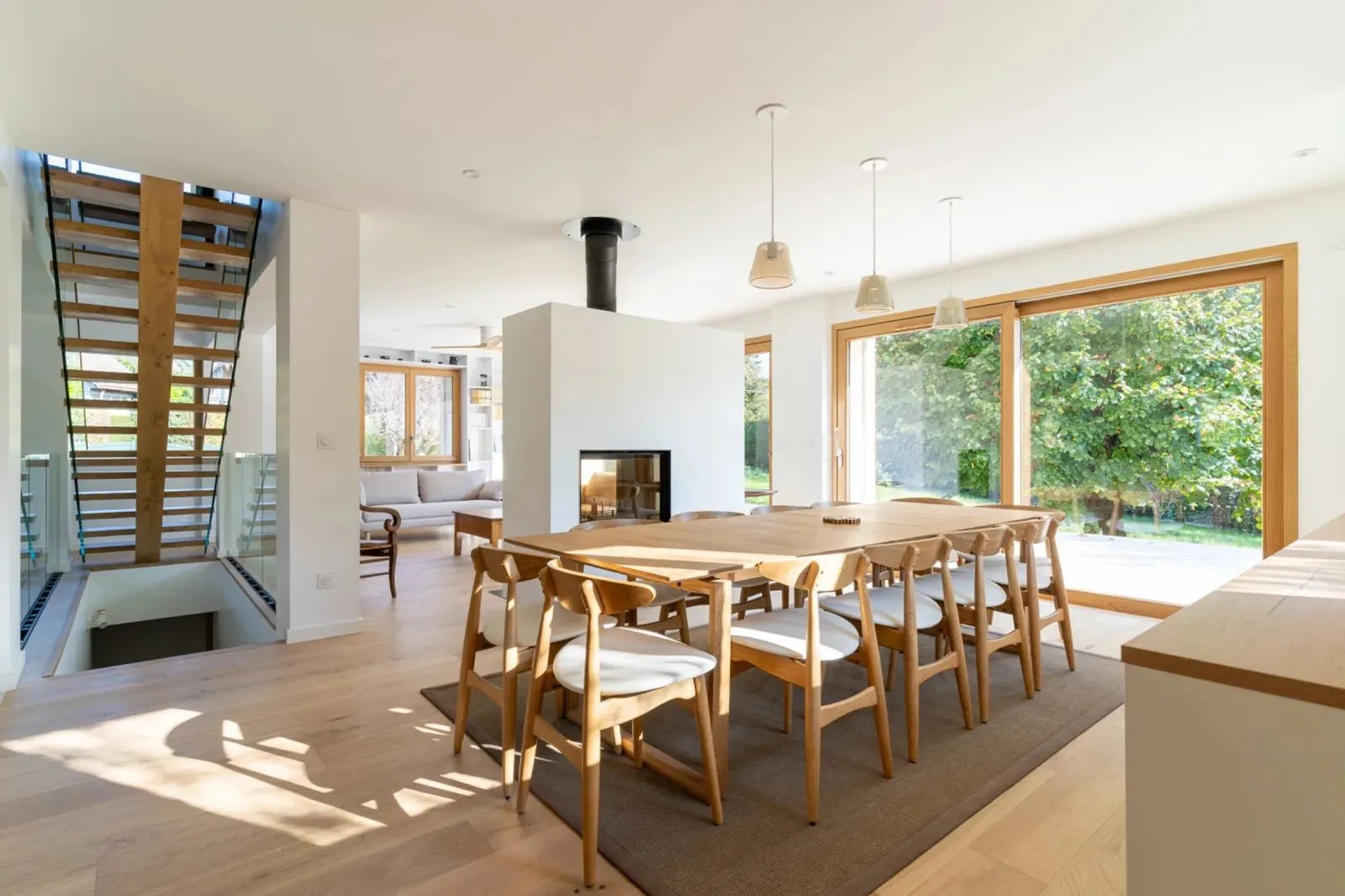 Rénovation complète d'une villa, vue 2 — Entre Lac et Mémoire