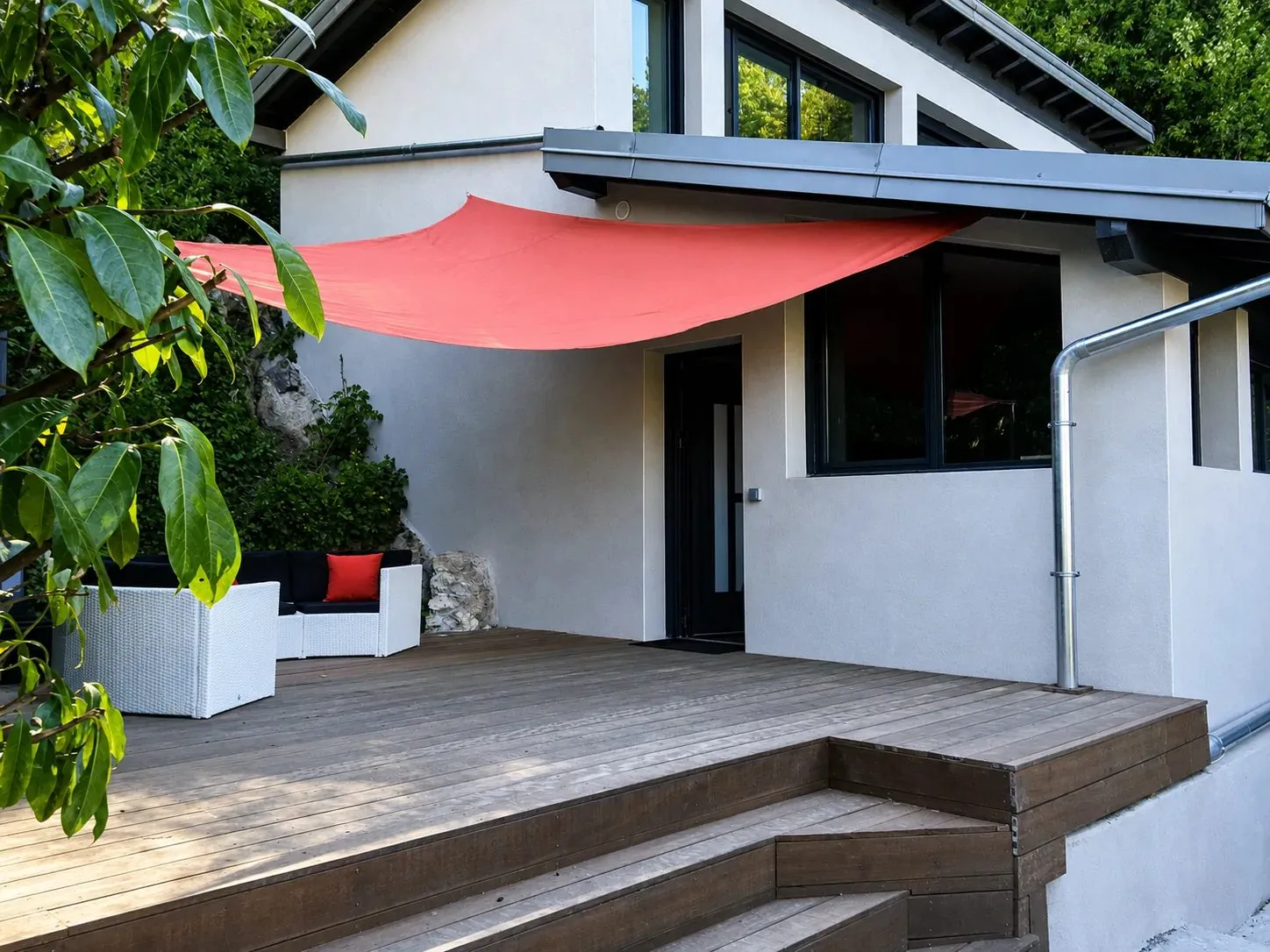 Maison sur rocher, vue 2 — Songe d'un soir