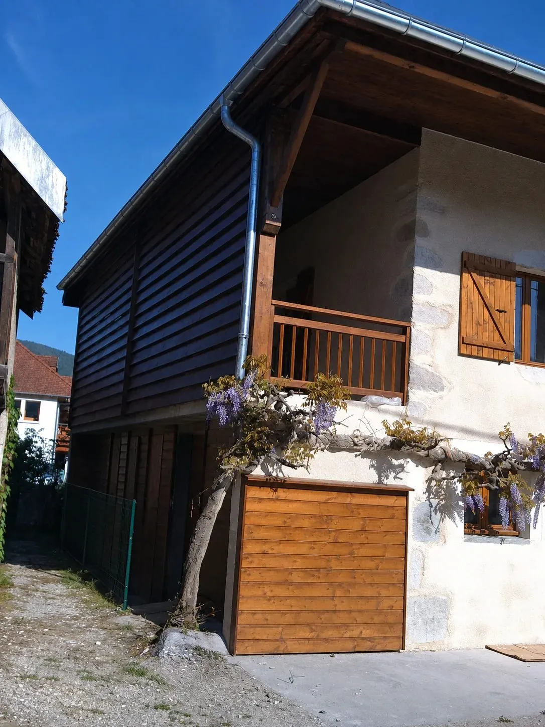 Ferme rénovée, vue 2 — La ferme d'Alice