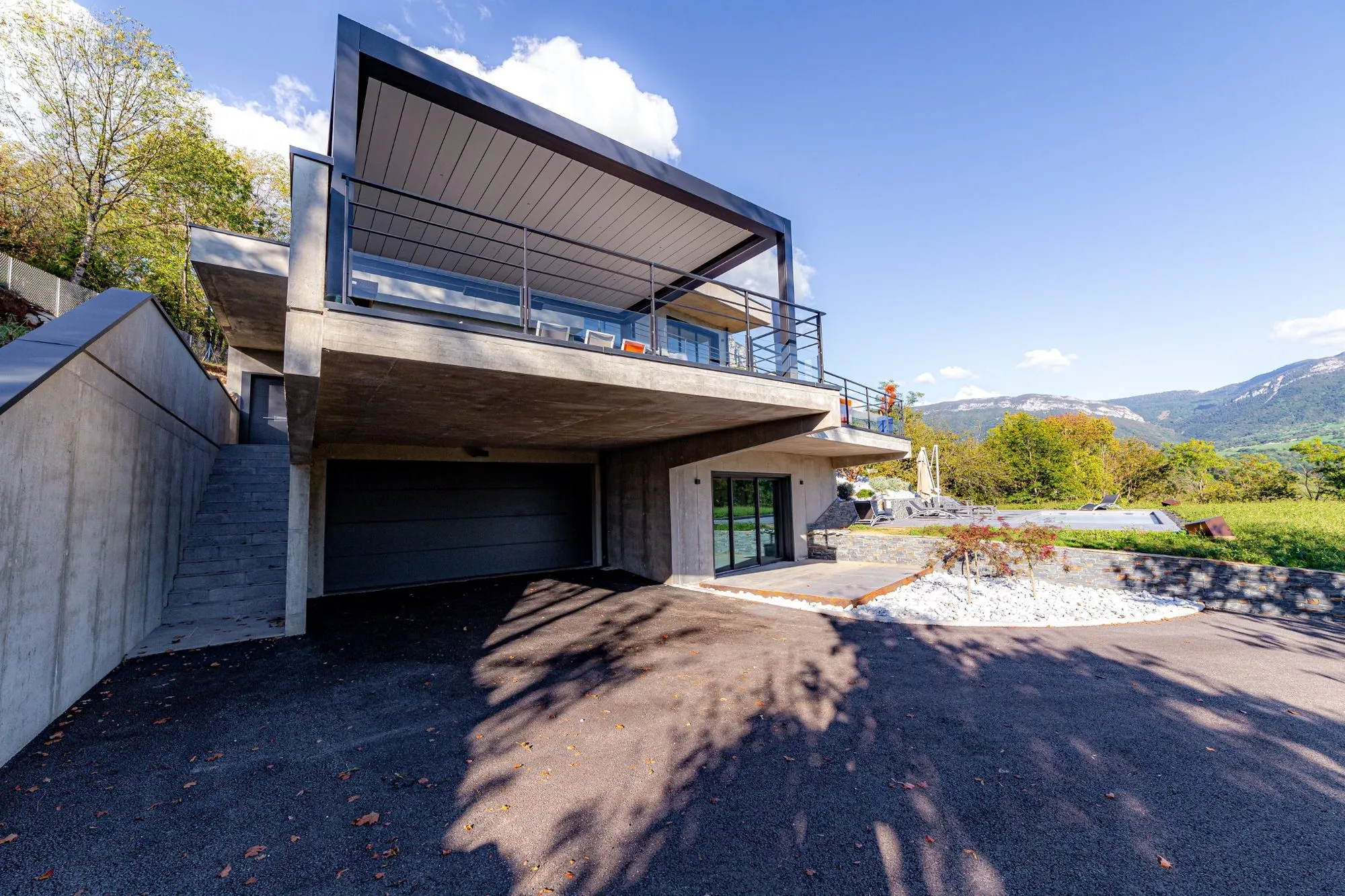 Maison contemporaine, vue 3 — Bastion de Beauté