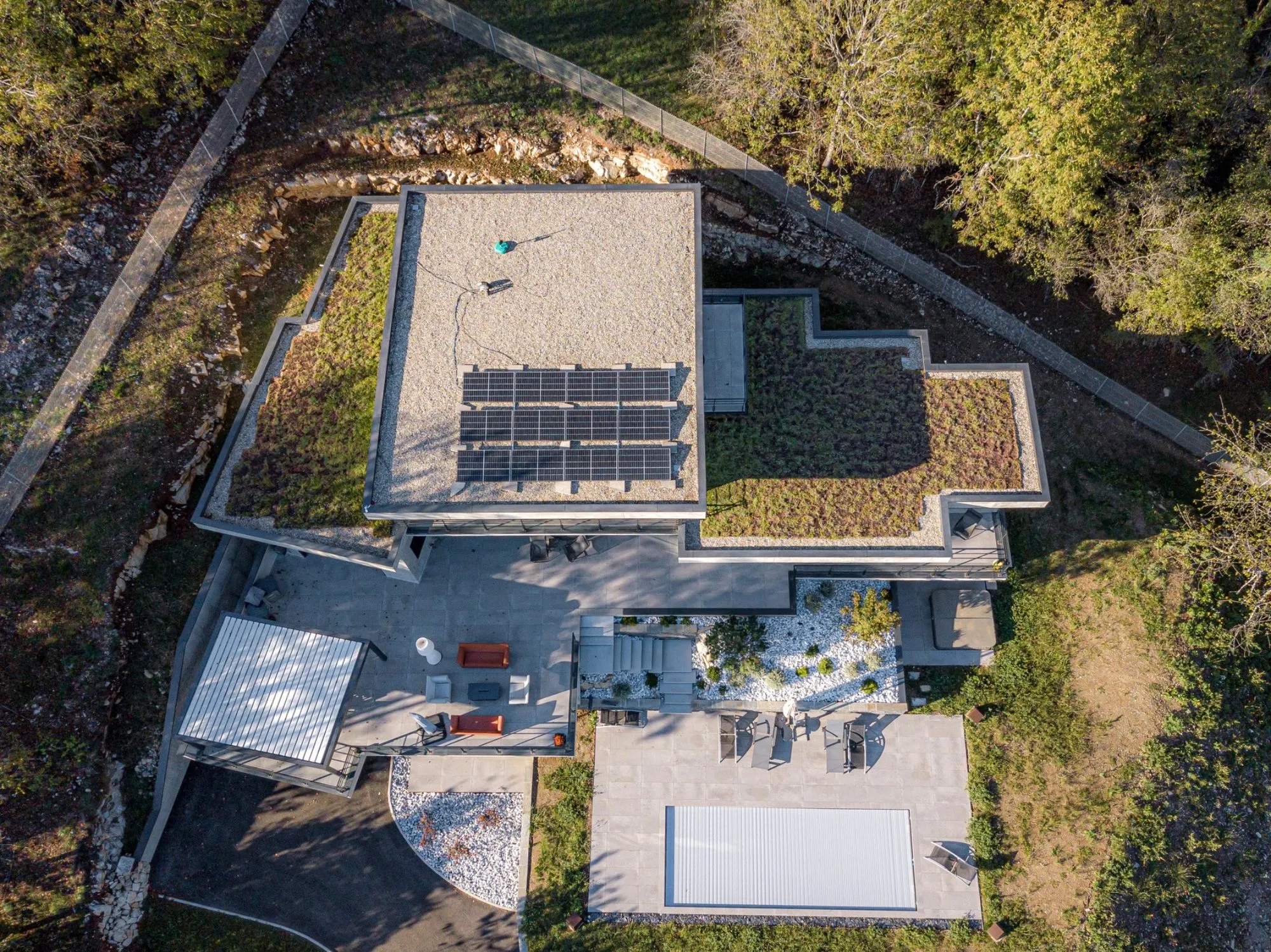Maison contemporaine, vue 2 — Bastion de Beauté