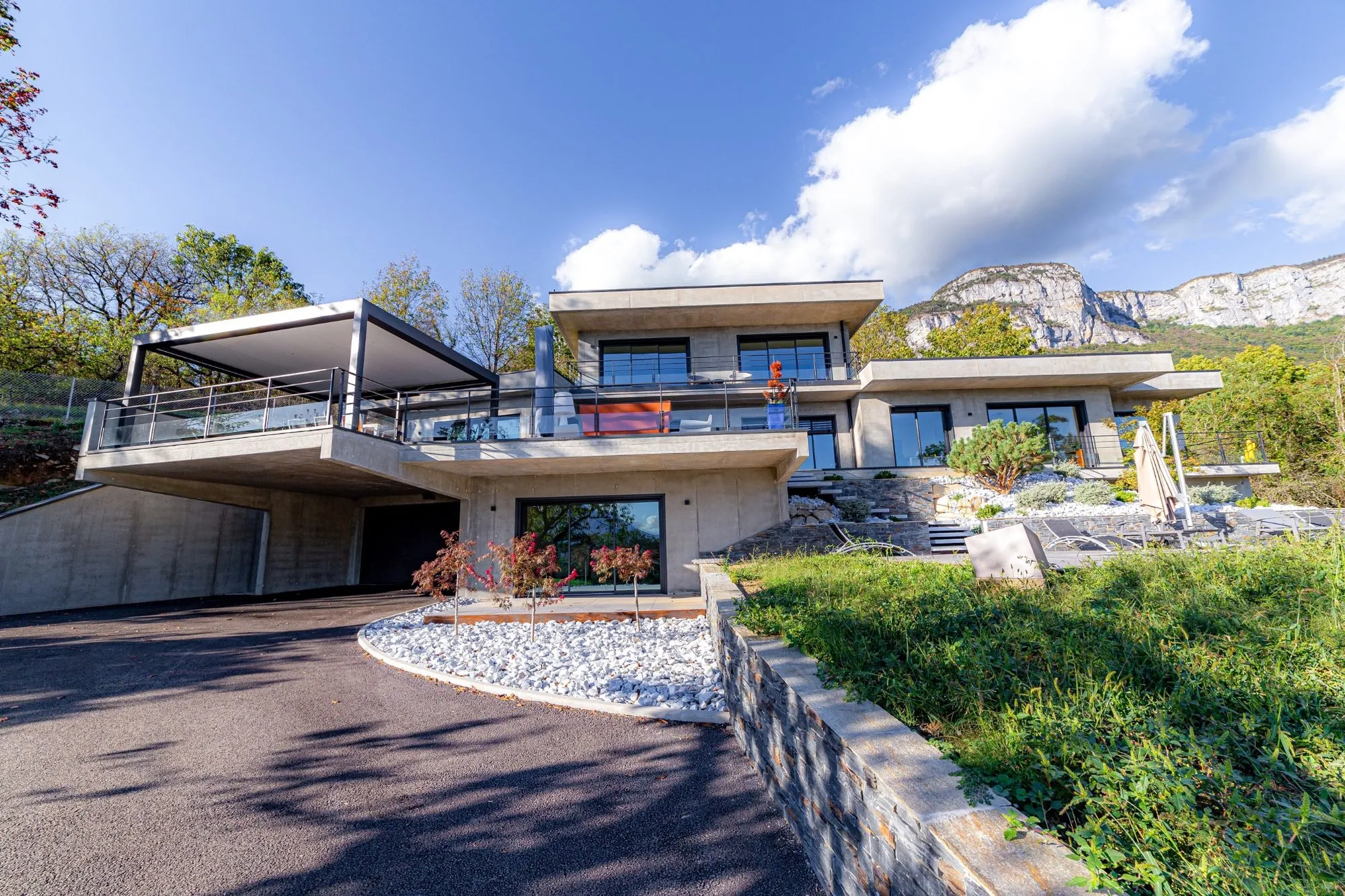 Maison contemporaine, vue 4 — Bastion de Beauté