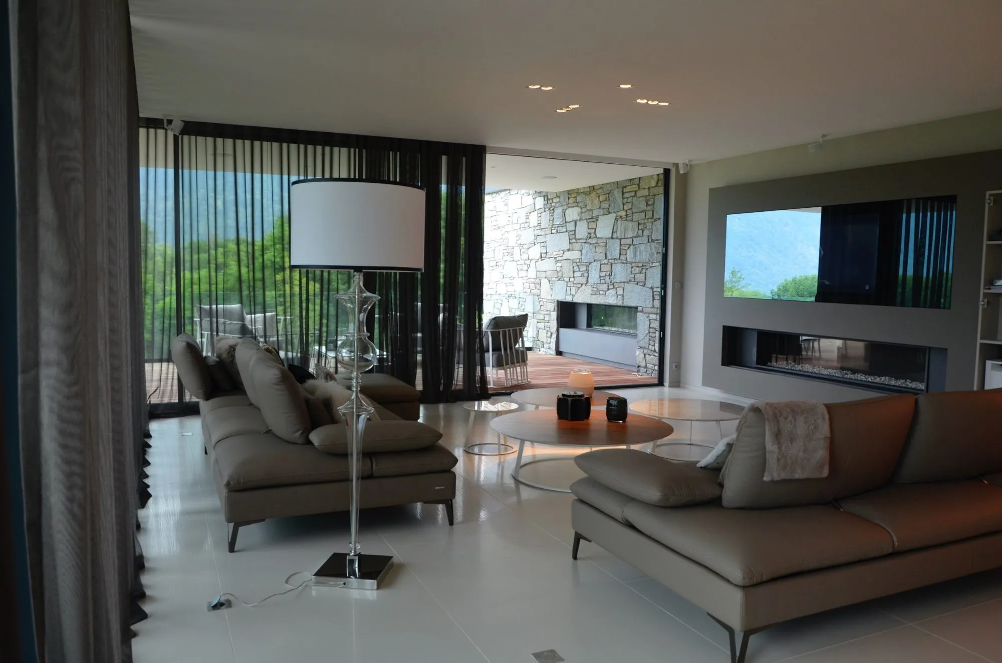 Maison moderne, vue 4 — Jardin de Joie