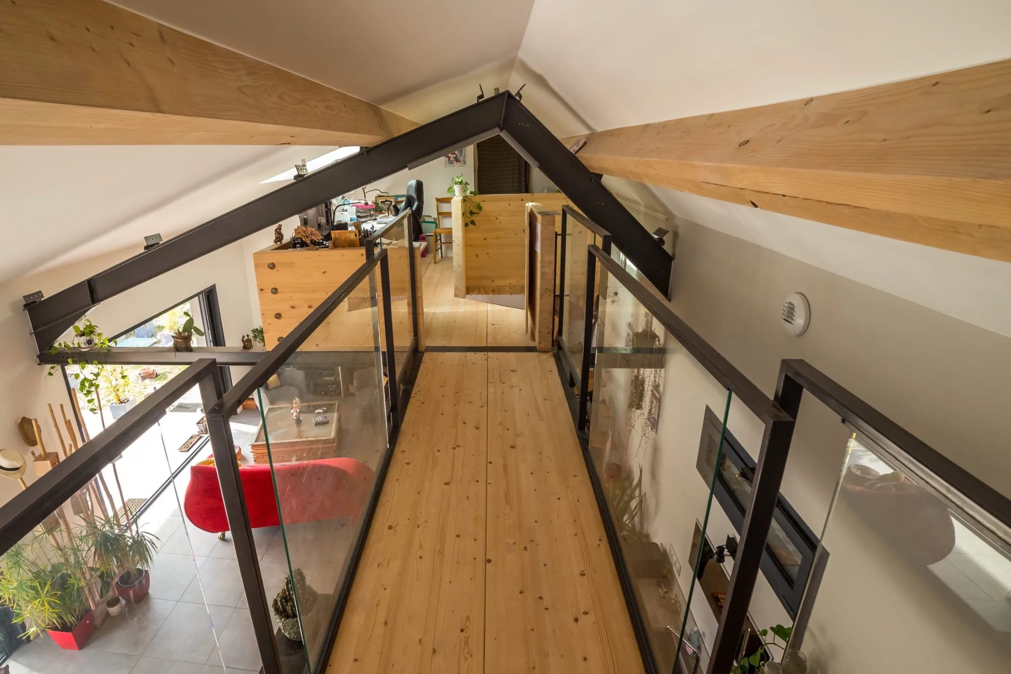 Rénovation d'un atelier, vue 4 — Vue sur la Vallée