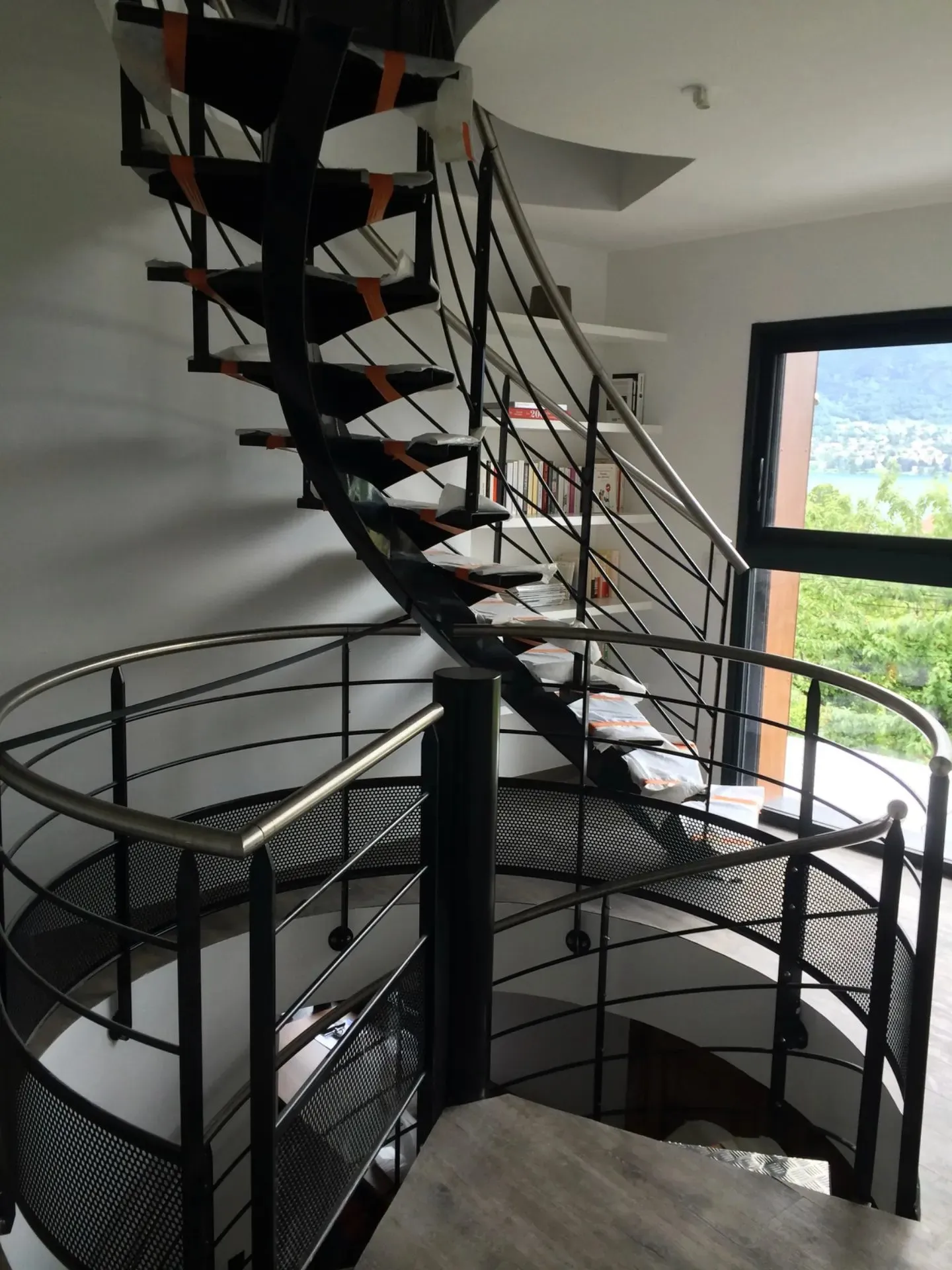 Escalier, vue 3 — Escaliers