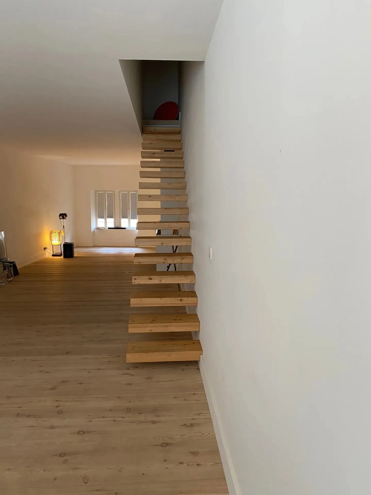 Escalier, vue 14 — Escaliers