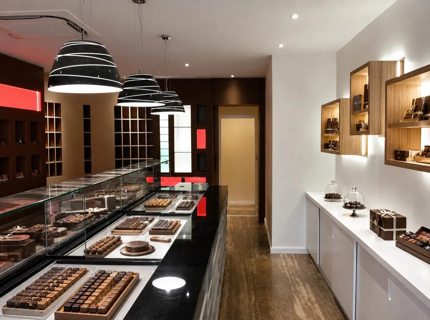Rénovation d'un commerce, vue 5 — La petite Chocolaterie