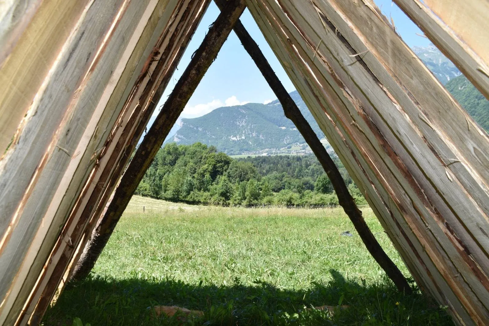 Construction primitive, vue 6 — Festival des cabannes 2018